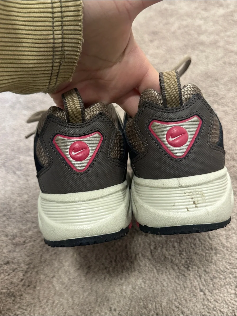 Nike Women's Beige, Brown & Pink Trail sneakers